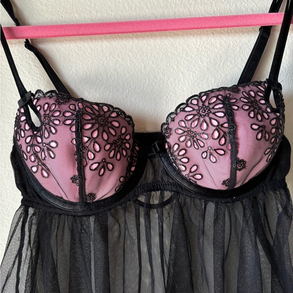 Victoria’s Secret babydoll - Picture 3 of 9